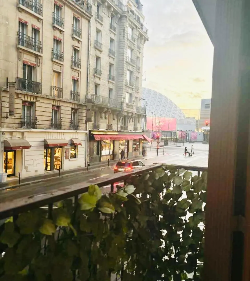 Charming Appart 100M Paris Expo Apartment
